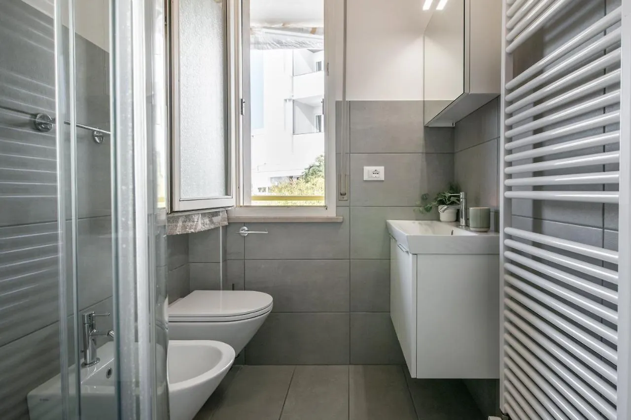 Turismo 2 Apartment Cattolica 0*,